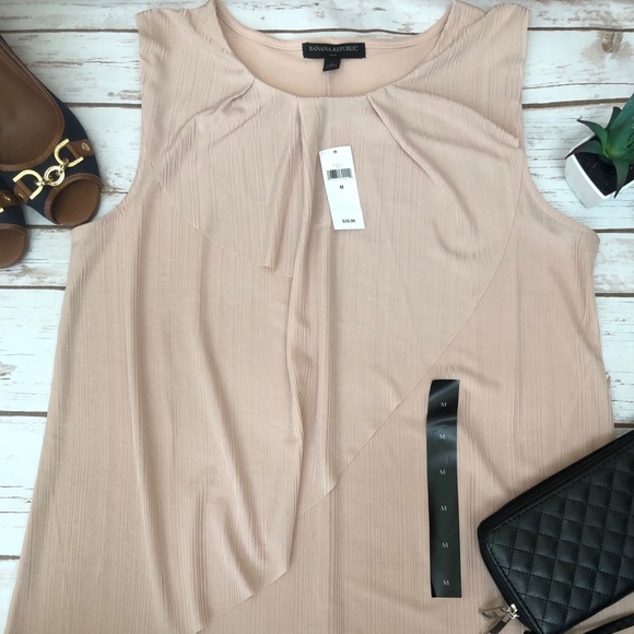 Banana Republic Tops - Banana republic pleat ruffle tank top